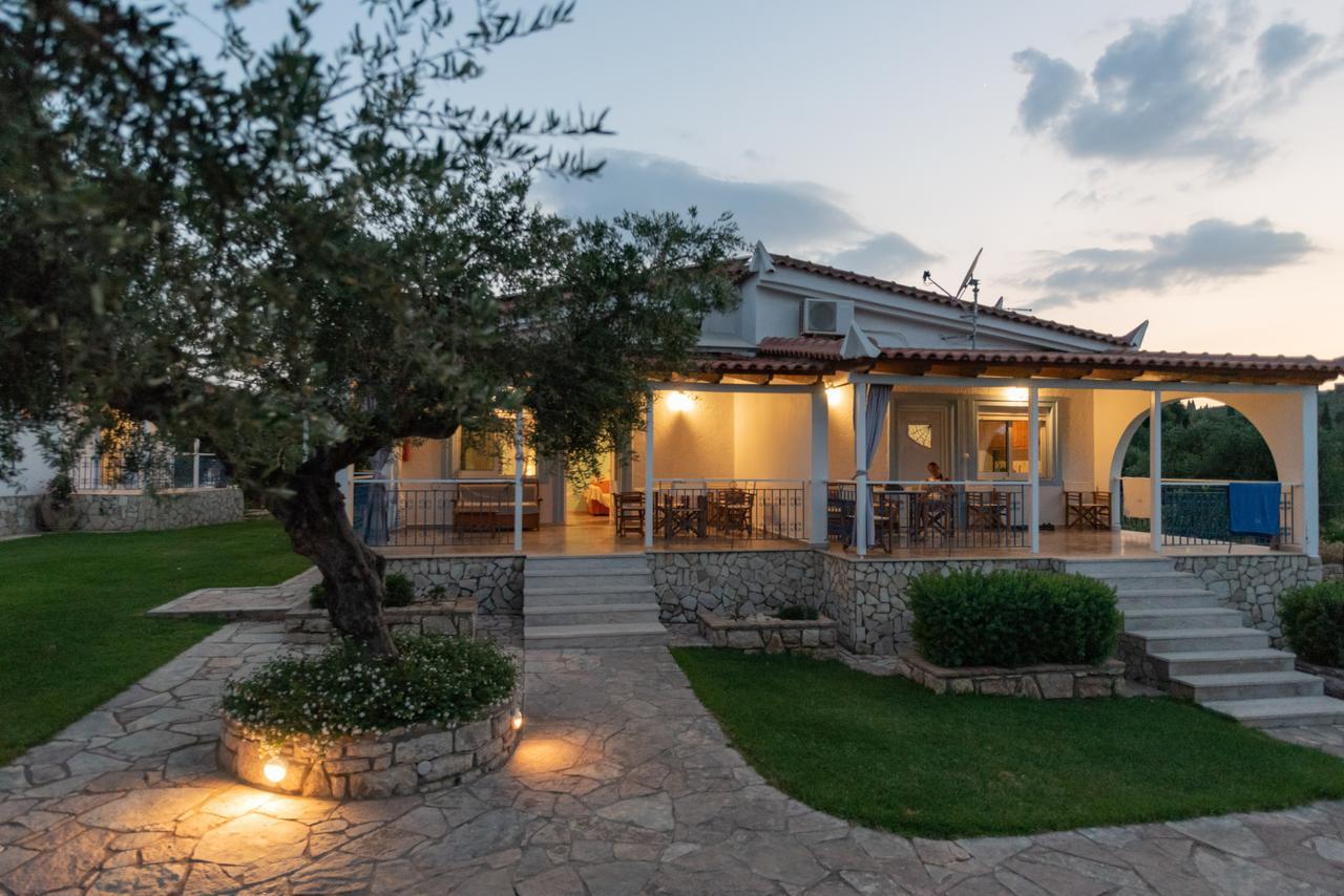 Villa Tasos Koutsoubos Koróni Exteriér fotografie